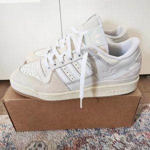 Adidas Forum 84 Low Sneaker Off-White (Men's 8 or Women's 9.5) Never Used